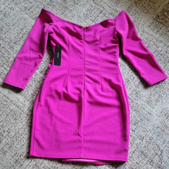 NWT Lulus Baby‎ Be Mine Magenta Off-the-Shoulder Bodycon Mini Dress Size Medium - Picture 8 of 13